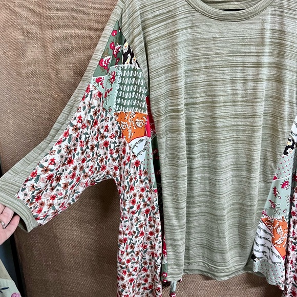 Source Unknown Tops - Boho Patchwork Patterned Sleeve Women Top